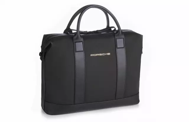 美品 Porsche Design ビジネスバッグ 2WAY ブラック 大容量 美品 Porsche Design ビジネスバッグ ブラック 大容量 2WAY